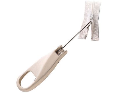 AUSILIO PER BOTTONI E ZIP - blister